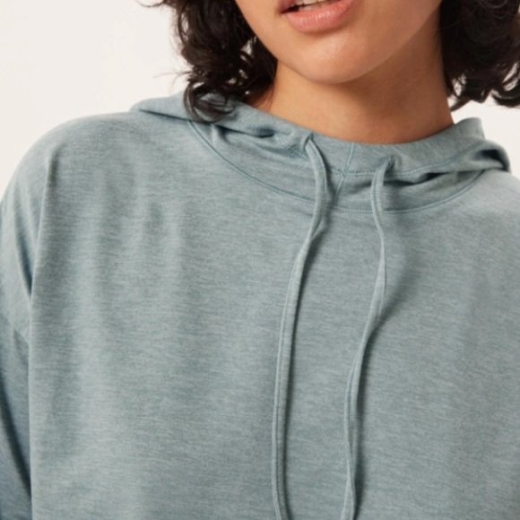 NWT FROST ReSet Hoodie - Picture 2 of 4